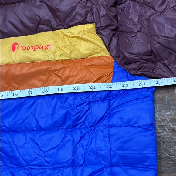 Cotopaxi Fuego Hooded Jacket - Picture 4 of 8